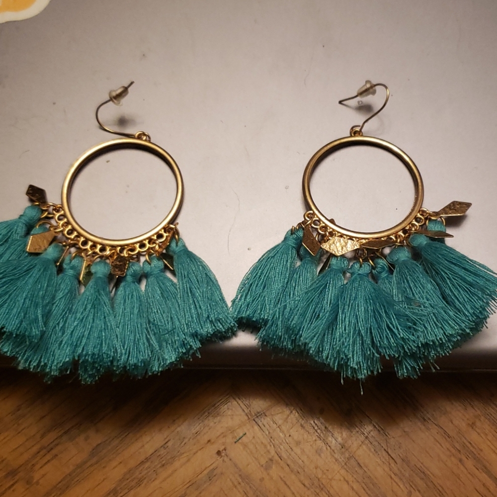 Earings